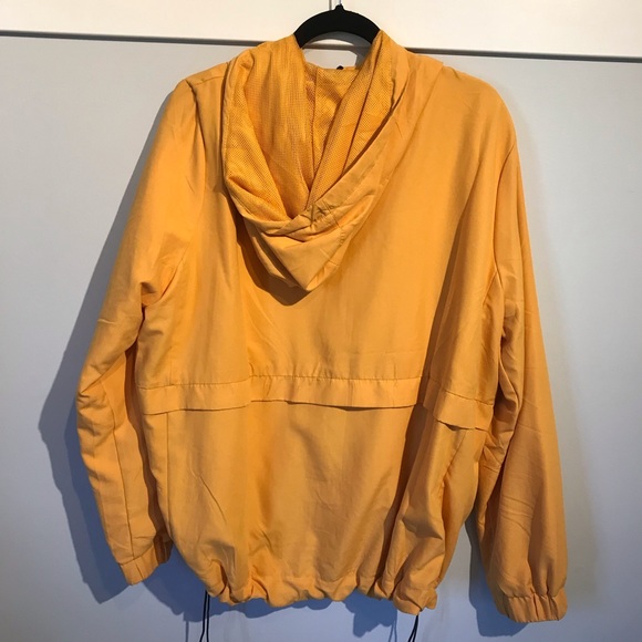 Yellow windbreaker! - Picture 2 of 4